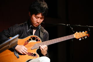 【ヒーリングアート 倉前太郎】ソロギター アコギ ウクレレ ジャズ クラシックギター 杉並区 西荻窪 ギター教室 吉祥寺